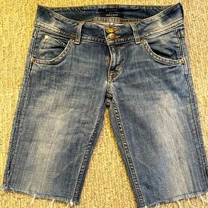 Hudson Bermuda Short